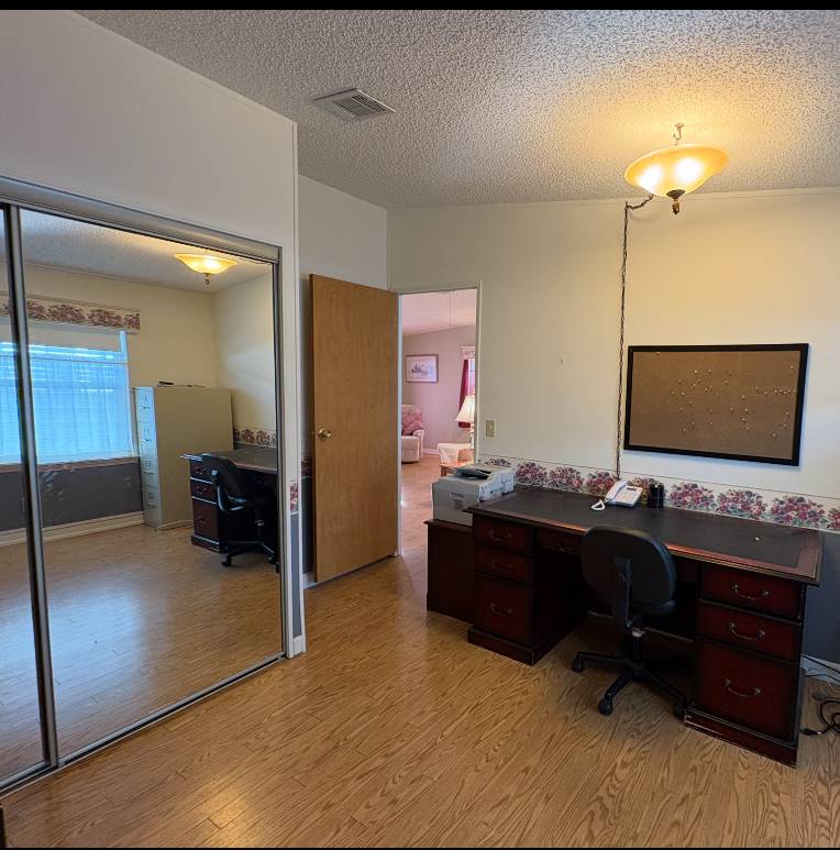 1006 Eagle Drive a Winter Haven, FL Mobile or Manufactured Home for Sale